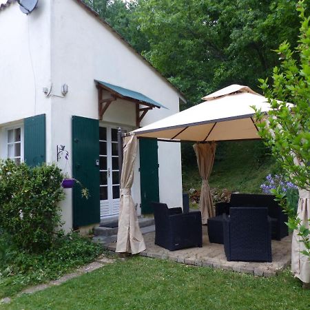 Les Volets Verts Lamothe-Montravel Exterior photo